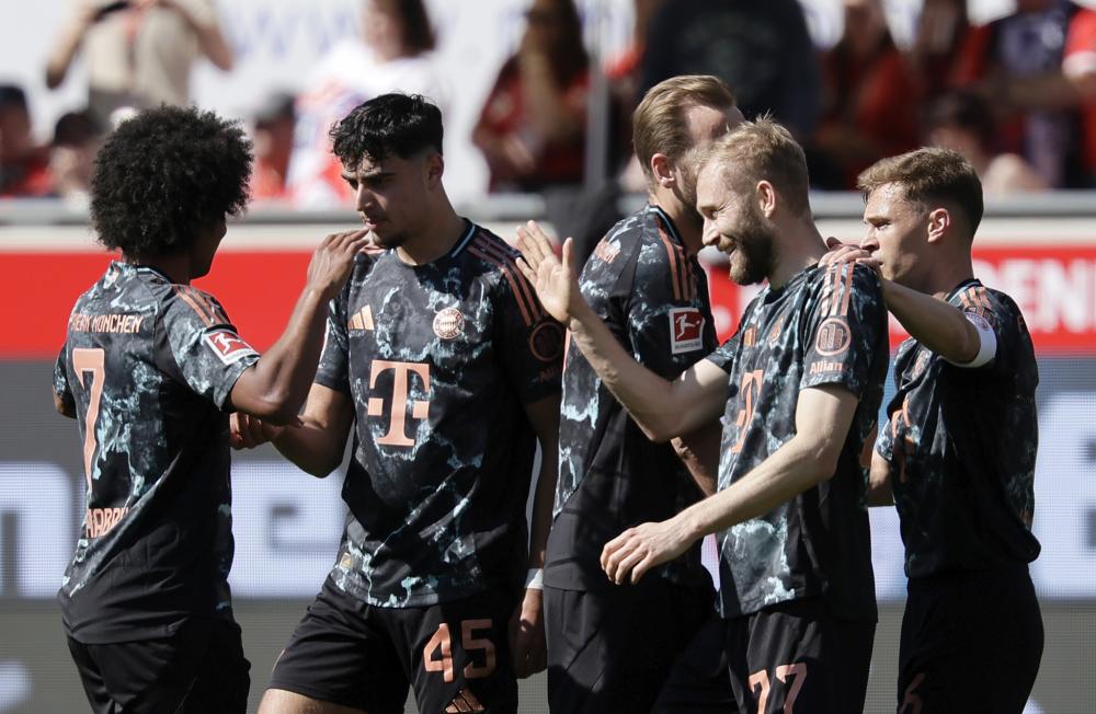 待她能够专 待她能够专