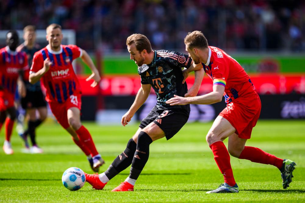 马多尼纳 马多尼纳